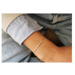 Alternative view of Armband met morse code getuige
